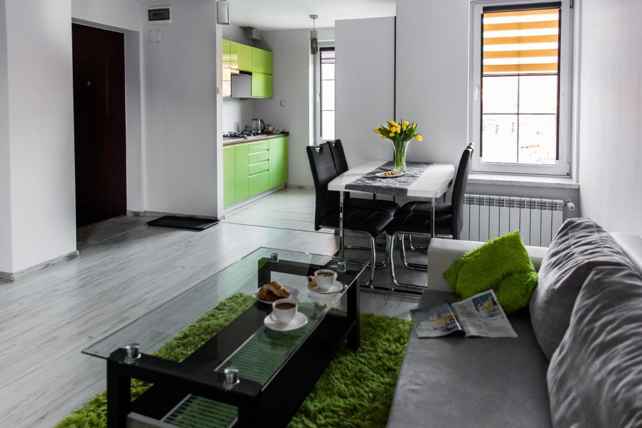 Apartament Szczesliwy 우스트르치키 돌네 외부 사진